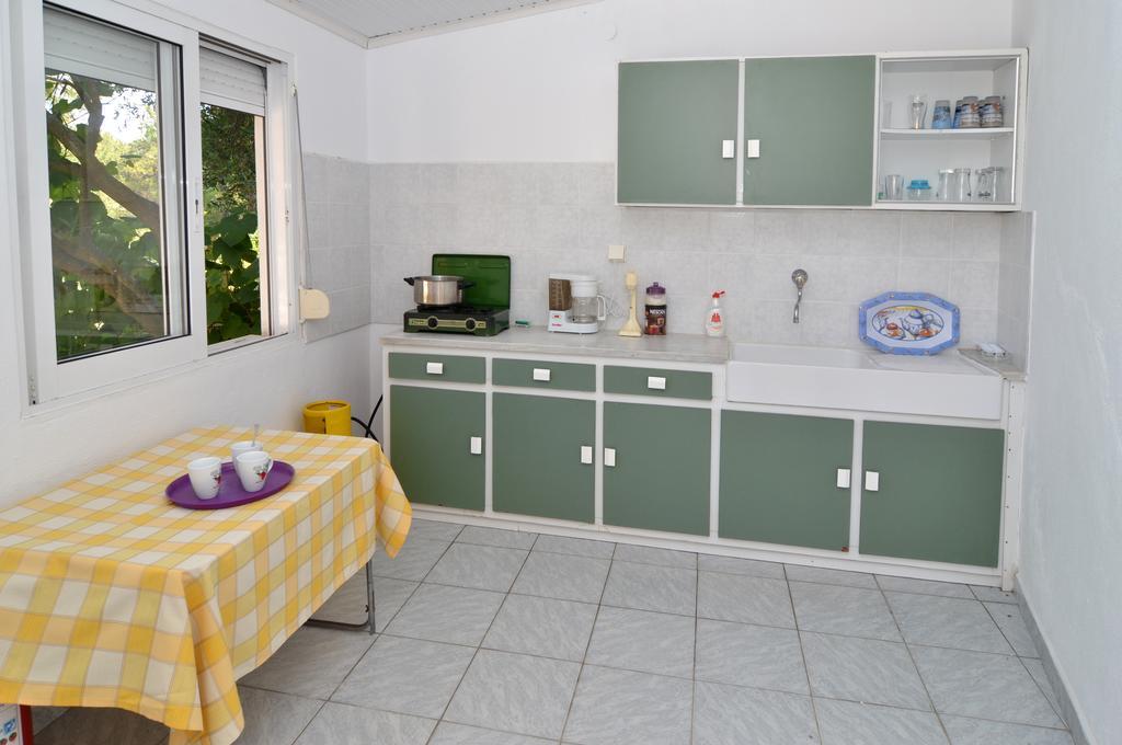 Pension Giannis Αdults Only Koinira Luaran gambar